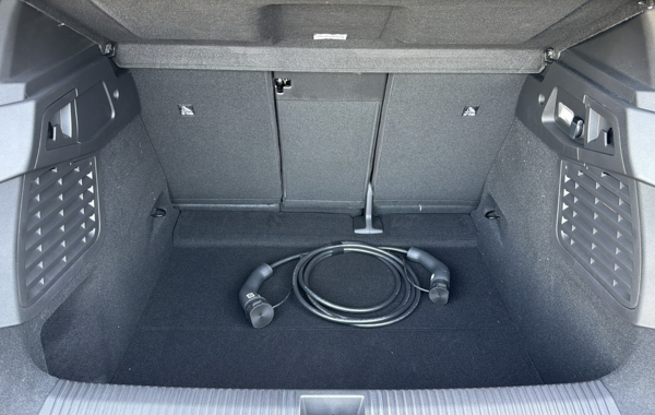renault-scenic-v-e-tech-electric-170ch-techno-autonomie-confort-24 - 835954713
