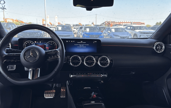 mercedes-classe-a-200-163ch-amg-line-7g-dct - 848194713