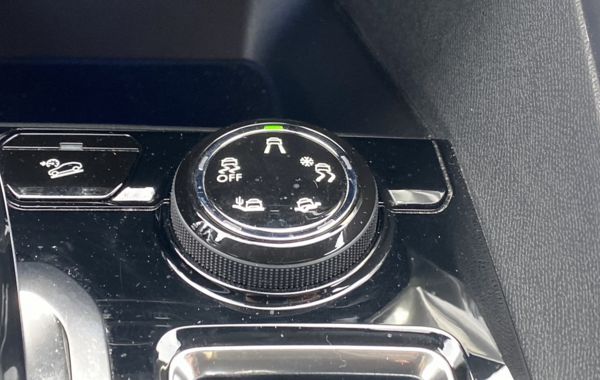 peugeot-3008-1-2-puretech-130ch-allure-s-s-eat6 - 849614713