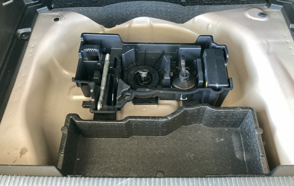 peugeot-2008-1-5-bluehdi-130ch-s-s-allure-eat8 - 850554713