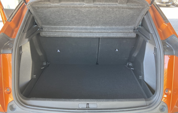 peugeot-2008-1-5-bluehdi-130ch-s-s-allure-eat8 - 850554713