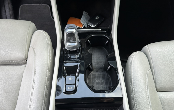 volvo-xc40-t5-recharge-180-82ch-inscription-dct-7 - 851584713
