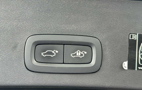 volvo-xc40-t5-recharge-180-82ch-inscription-dct-7 - 851584713