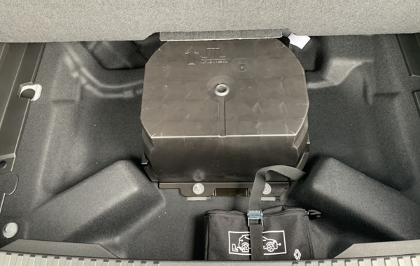 renault-austral-1-2-e-tech-full-hybrid-200ch-techno-24 - 852034713