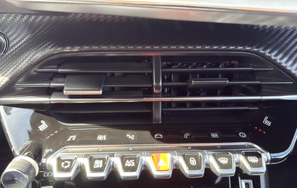 peugeot-2008-1-2-puretech-130ch-s-s-gt-eat8 - 858274713