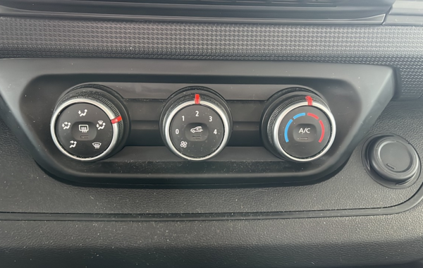 renault-trafic-iii-combi-l2-2-0-blue-dci-150ch-s-s-zen-9-places - 859974713