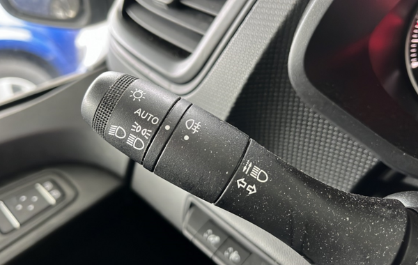 renault-trafic-iii-combi-l2-2-0-blue-dci-150ch-s-s-zen-9-places - 859974713