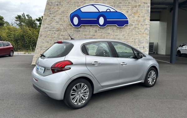 peugeot-208-1-2-puretech-82ch-allure-5p - 860064713
