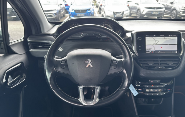peugeot-208-1-2-puretech-82ch-allure-5p - 860064713