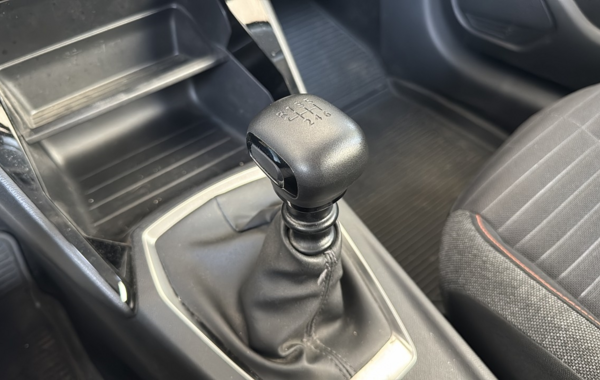 peugeot-208-1-2-puretech-100ch-s-s-active - 864224713