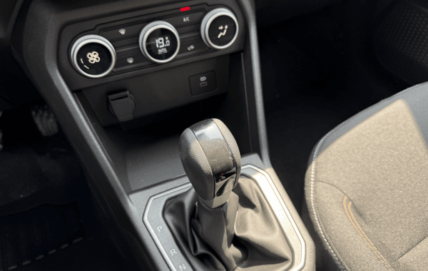 dacia-sandero-1-0-tce-90ch-stepway-expression-auto-24 - 866234713