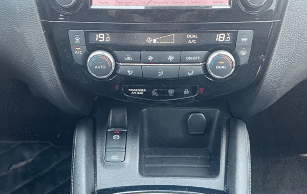 nissan-qashqai-1-5-dci-115ch-tekna-2019-euro6-evap - 872104713