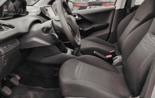 peugeot-208-affaire-1-2-puretech-82ch-s-s-premium-pack-euro6c - 878084713