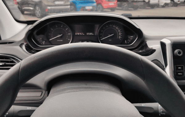 peugeot-208-affaire-1-2-puretech-82ch-s-s-premium-pack-euro6c - 878084713
