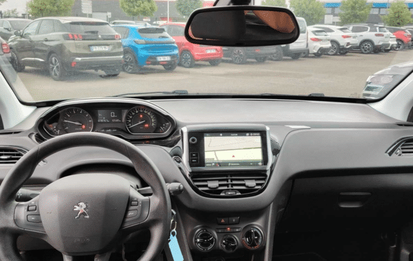 peugeot-208-affaire-1-2-puretech-82ch-s-s-premium-pack-euro6c - 878084713