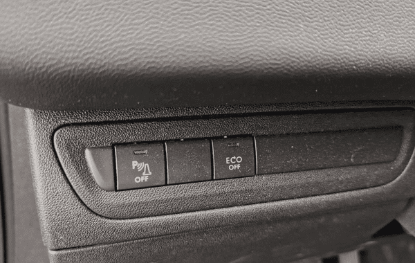peugeot-208-affaire-1-2-puretech-82ch-s-s-premium-pack-euro6c - 878084713
