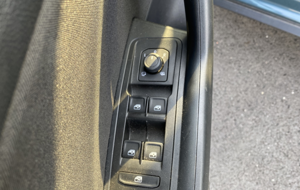 volkswagen-t-roc-1-0-tsi-110ch-life - 880304713