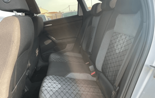 volkswagen-taigo-1-0-tsi-116ch-r-line-dsg7 - 880364713