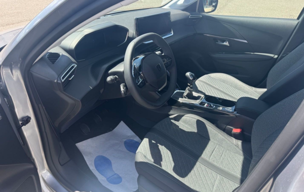 peugeot-208-1-2-puretech-100ch-s-s-allure - 881534713