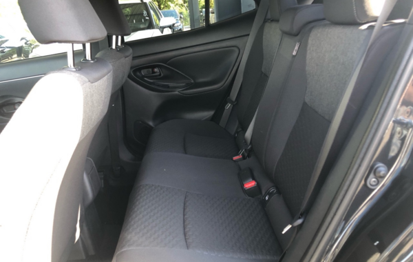 toyota-yaris-cross-130h-design-my25 - 883674713