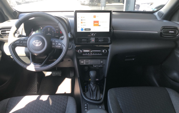 toyota-yaris-cross-130h-design-my25 - 883674713