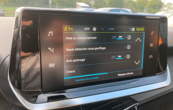 peugeot-2008-e-2008-136ch-active - 884274713