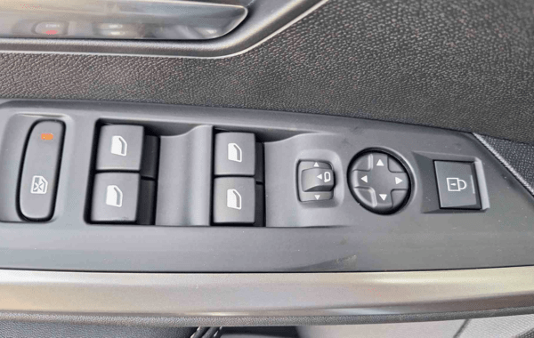 peugeot-5008-hybrid-145ch-allure-e-dcs6 - 884834713