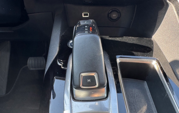 peugeot-3008-1-2-puretech-130ch-allure-s-s-eat8-6cv - 885094713