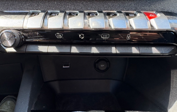 peugeot-3008-1-2-puretech-130ch-allure-s-s-eat8-6cv - 885094713
