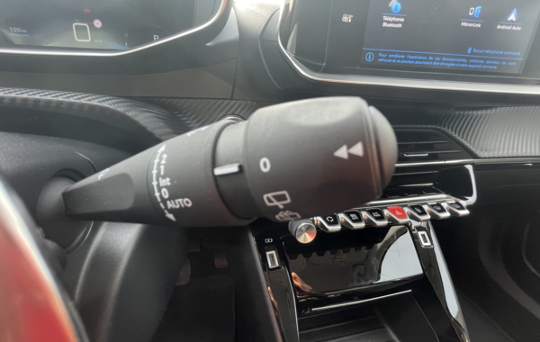 peugeot-2008-1-2-puretech-130ch-s-s-allure-pack-eat8 - 886364713