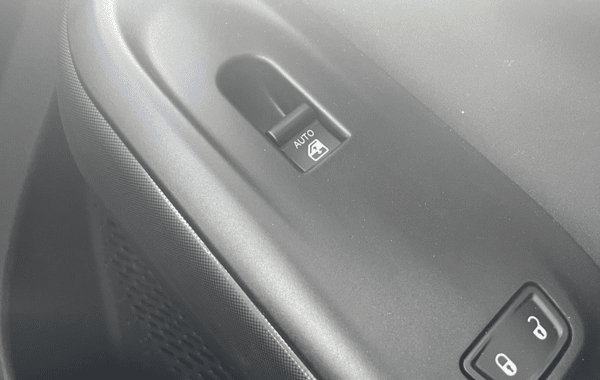 fiat-500x-1-5-firefly-turbo-130ch-s-s-hybrid-sport-dct7 - 887414713