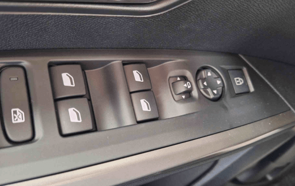 peugeot-5008-hybrid-145ch-allure-e-dcs6 - 888064713