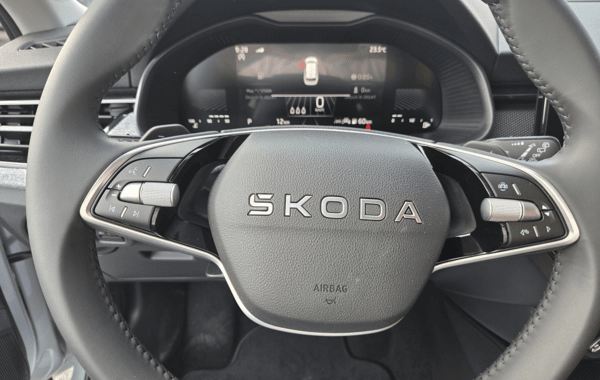 skoda-kamiq-1-0-tsi-evo-2-116ch-selection-dsg7 - 888084713