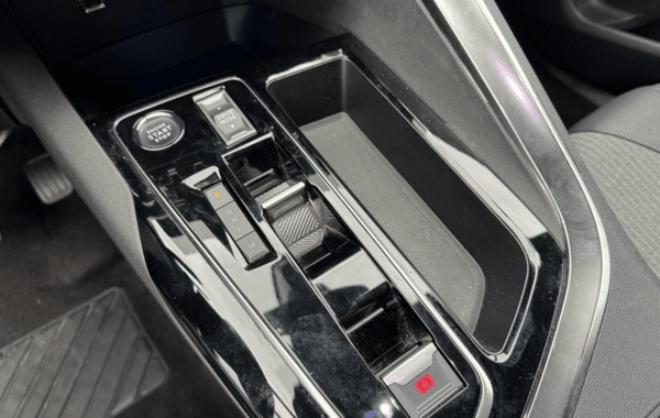 peugeot-3008-1-5-bluehdi-130ch-s-s-allure-pack-eat8 - 893184713