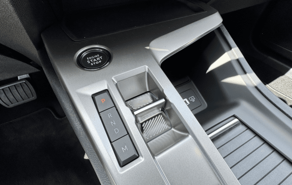 peugeot-308-sw-1-5-bluehdi-130ch-s-s-allure-eat8 - 895334713