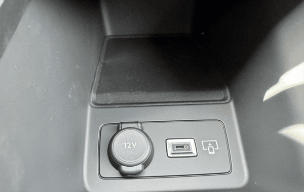 peugeot-308-sw-1-5-bluehdi-130ch-s-s-allure-eat8 - 895334713