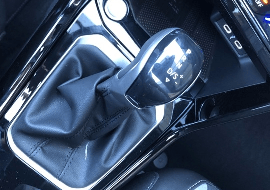 volkswagen-t-roc-2-0-tdi-150ch-r-line-dsg7 - 895874713