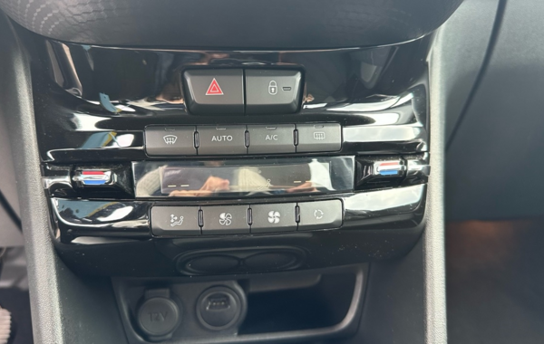 peugeot-2008-1-5-bluehdi-120ch-e6-c-allure-s-s-eat6 - 898554713