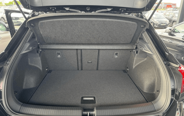 volkswagen-t-roc-2-0-tdi-150ch-r-line-dsg7 - 908574713