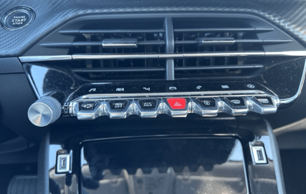 peugeot-2008-e-2008-136ch-allure - 909304713