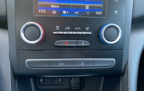 renault-megane-iv-estate-1-3-tce-160ch-fap-intens - 909694713