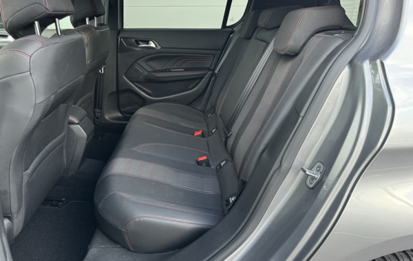 peugeot-308-1-5-bluehdi-130ch-s-s-gt-line-eat8 - 911434713