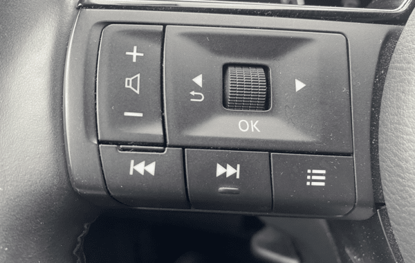 nissan-qashqai-1-3-mild-hybrid-158ch-business-edition-xtronic - 912954713