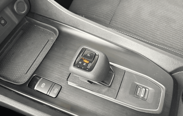 nissan-qashqai-1-3-mild-hybrid-158ch-business-edition-xtronic - 912984713