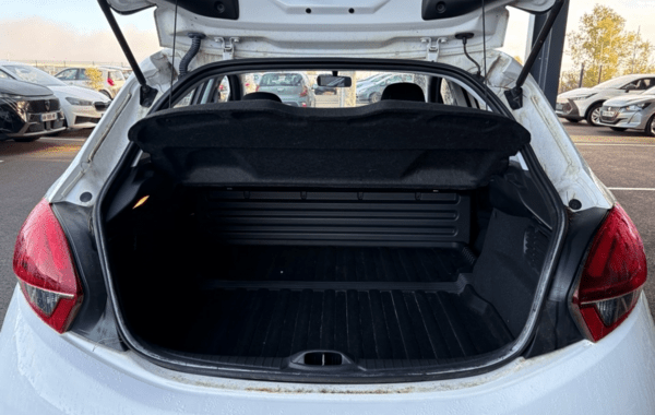 peugeot-208-affaire-1-2-puretech-82ch-s-s-premium-pack-euro6c - 913374713
