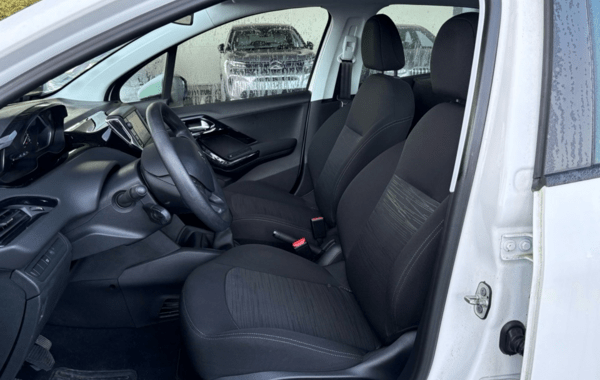peugeot-208-affaire-1-2-puretech-82ch-s-s-premium-pack-euro6c - 913374713