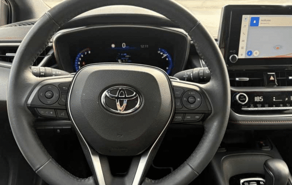 toyota-corolla-184h-collection-my22 - 913584713