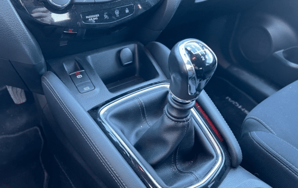 nissan-qashqai-1-7-dci-150ch-n-connecta-2019 - 914924713