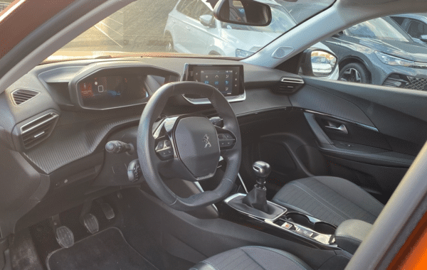 peugeot-2008-1-2-puretech-130ch-s-s-allure - 915554713