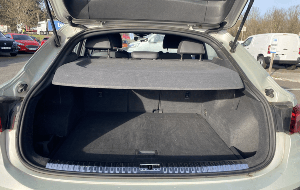 audi-q3-sportback-35-tdi-150ch-s-line-s-tronic-7 - 918534713